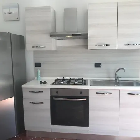 Appartamento Parisi - *