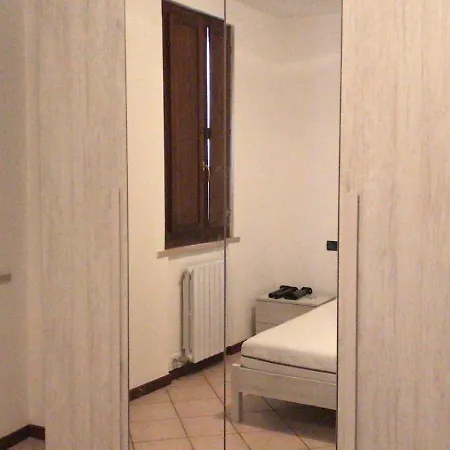 Parisi - * Porto Mantovano