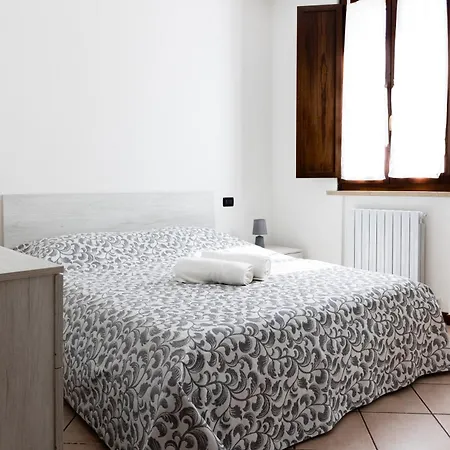 Parisi -