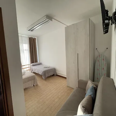 Apartment Parisi -