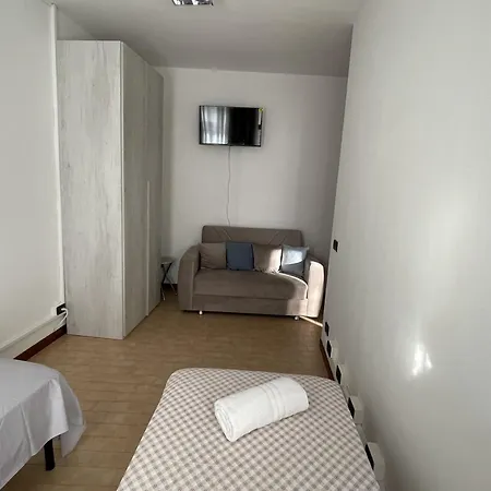 Apartment Parisi -